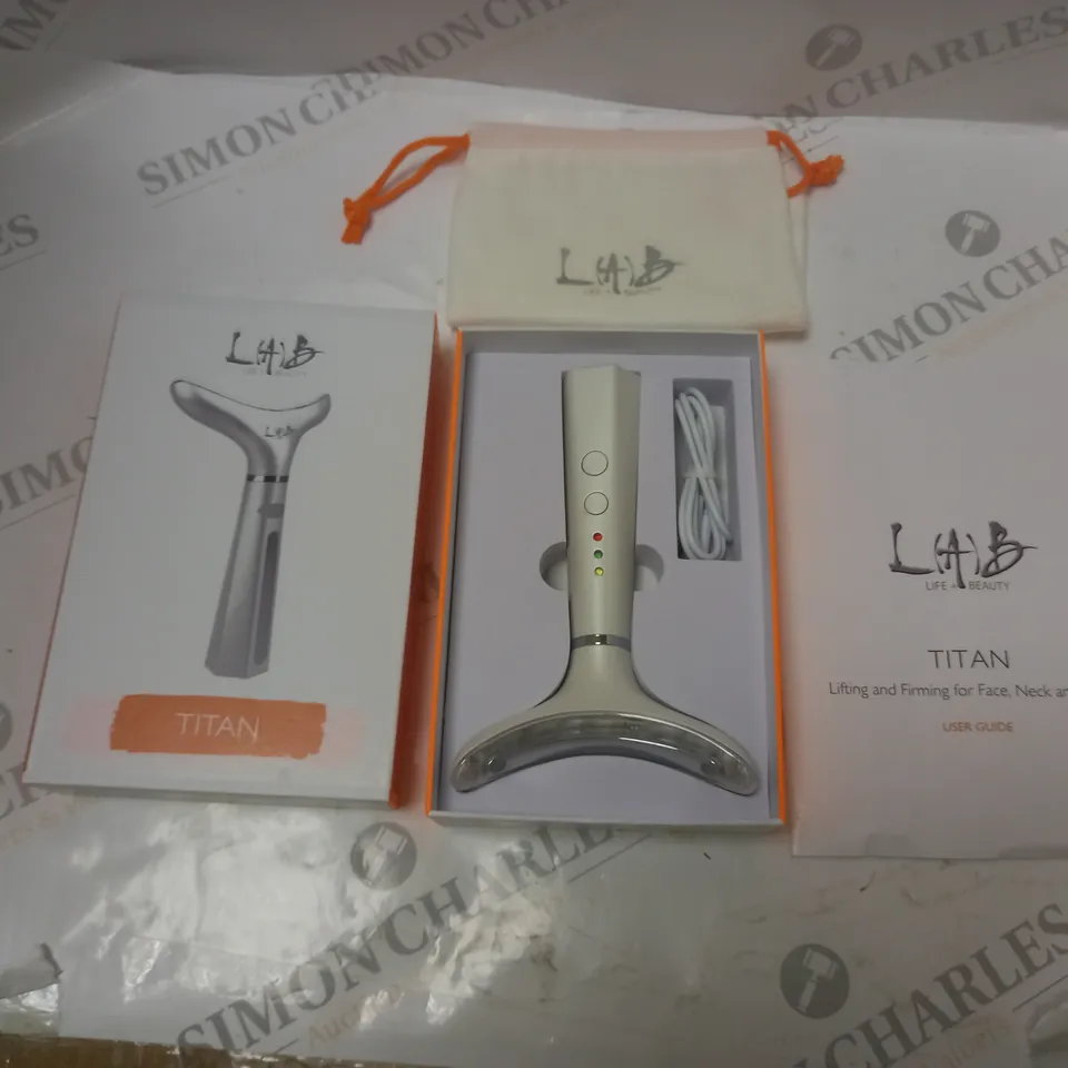 BOXED LAB TITAN LIFTING AND ANTI AGEING SYSTEM 