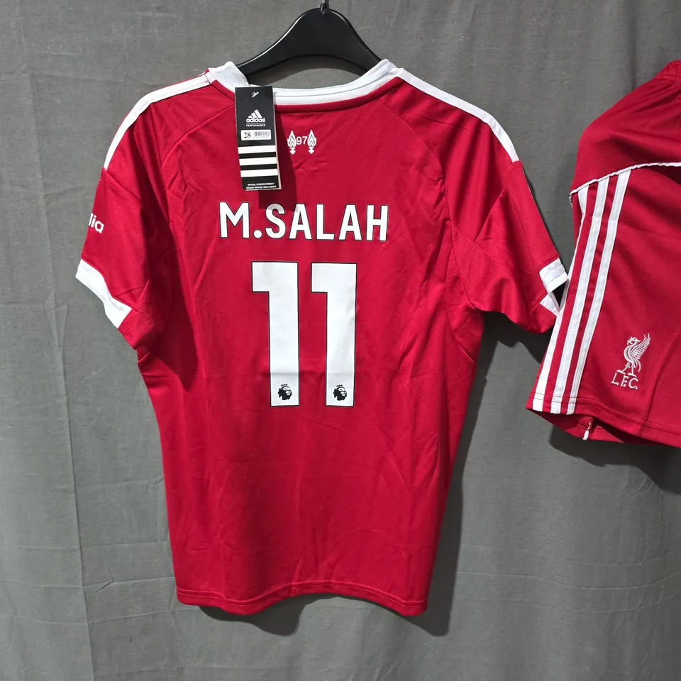 LIVERPOOL FC M. SALAH 11 HOME SHIRT + SHORTS – ADIDAS OFFICIAL LICENSED PRODUCT, SIZE UK 28