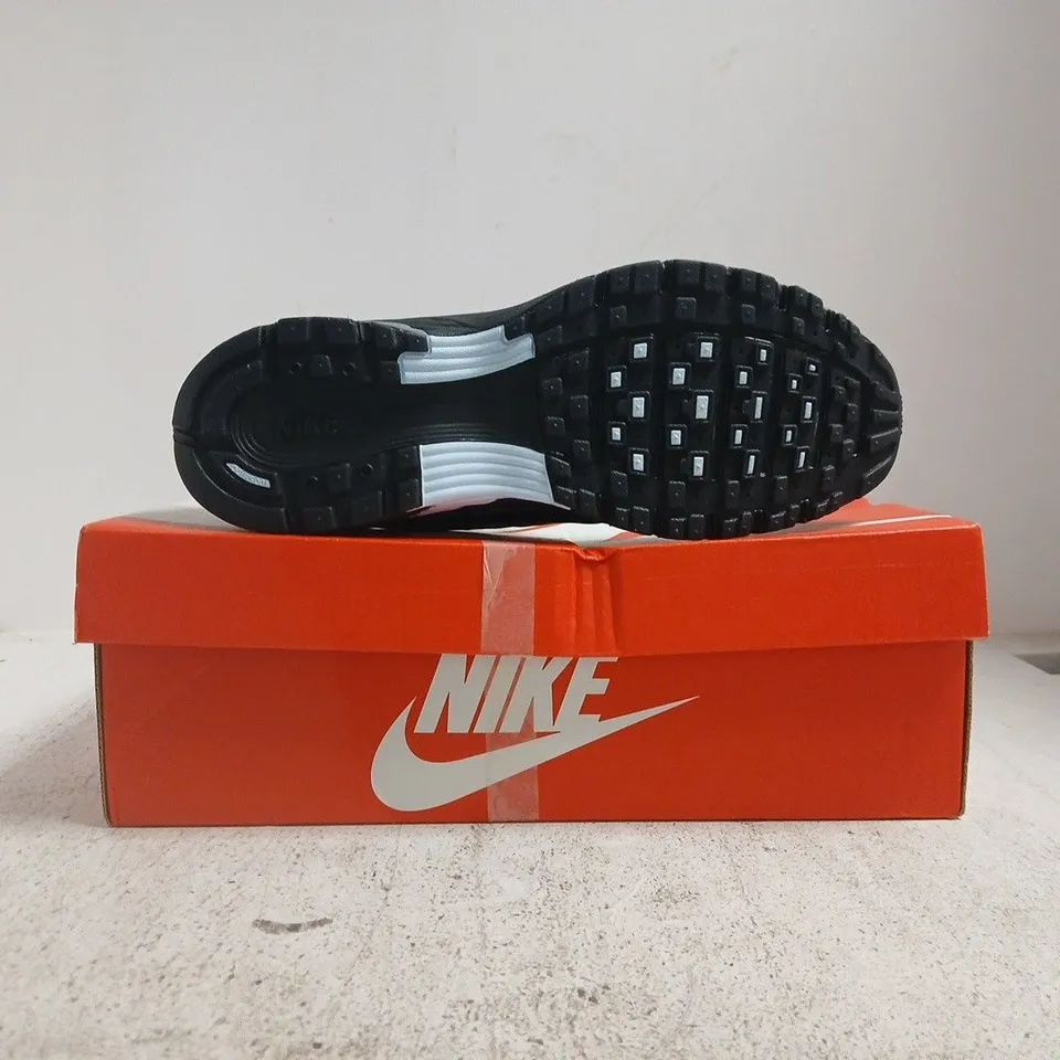 BOXED PAIR OF NIKE P-6000 TRAINERS IN BLACK/GREY SIZE UK 7.5