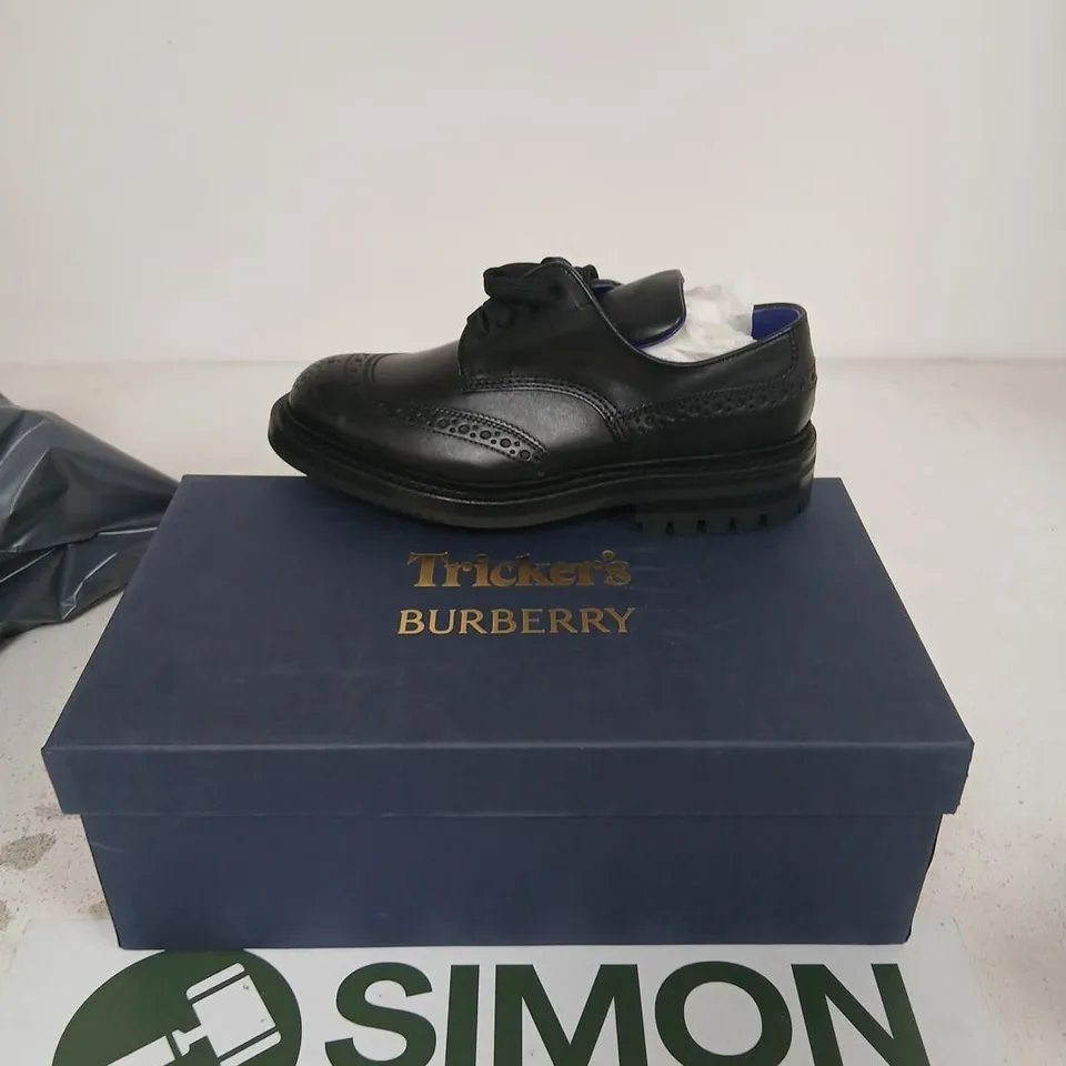 TRICKER'S FOR BURBERRY DERBY SHOES – BLACK LEATHER, UK 4