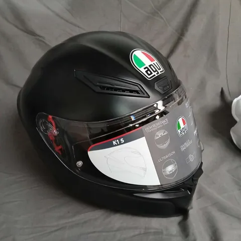 AGV K1 S HELMET IN BLACK SIZE M 