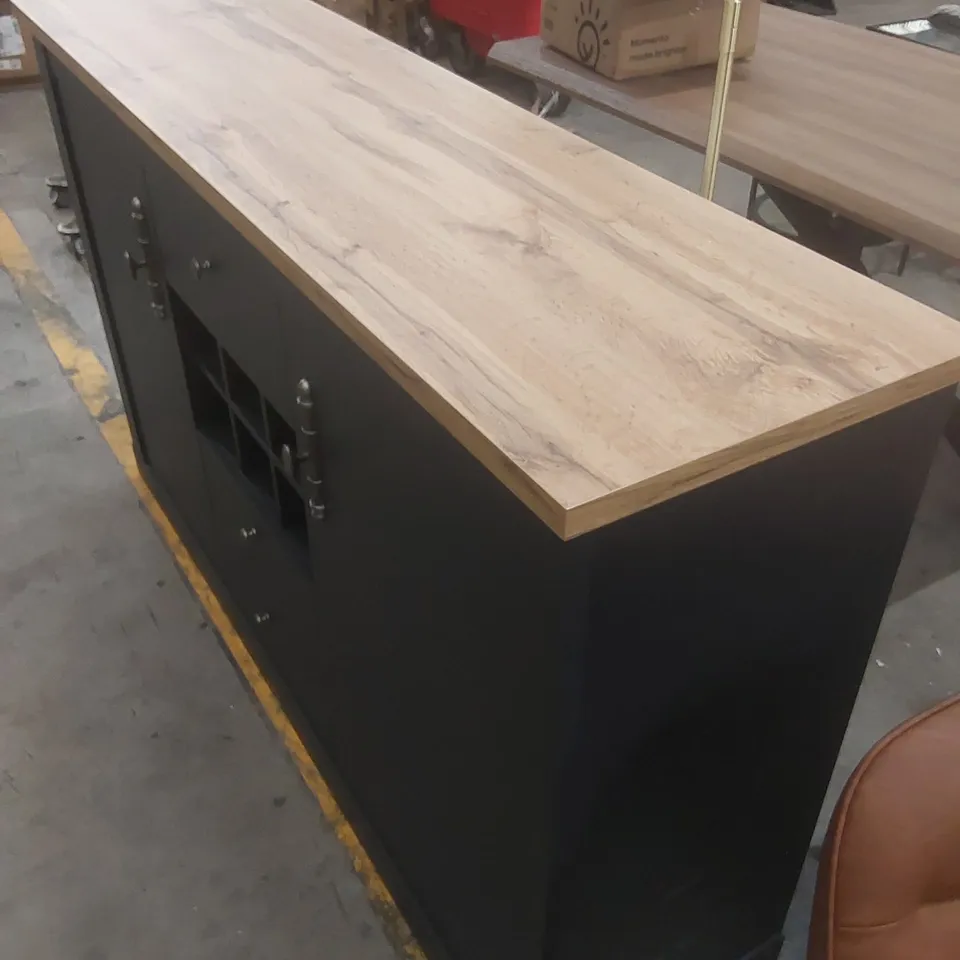 DELRICO 166CM SIDEBOARD