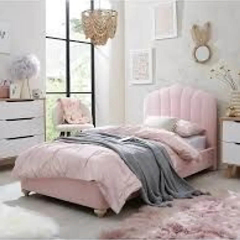 BOXED EMMA CHILDREN'S SINGLE FABRIC BED - PINK (4 BOXES) RRP £249.99