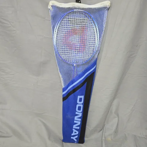 PAIR OF DONNAY BADMINTON RACKETS IN BLUE/WHITE