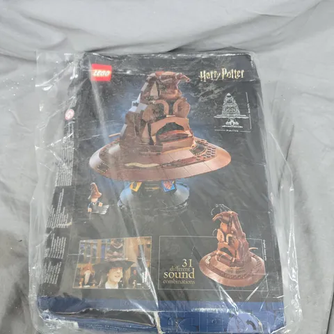 LEGO HARRY POTTER TALKING SORTING HAT - 76429