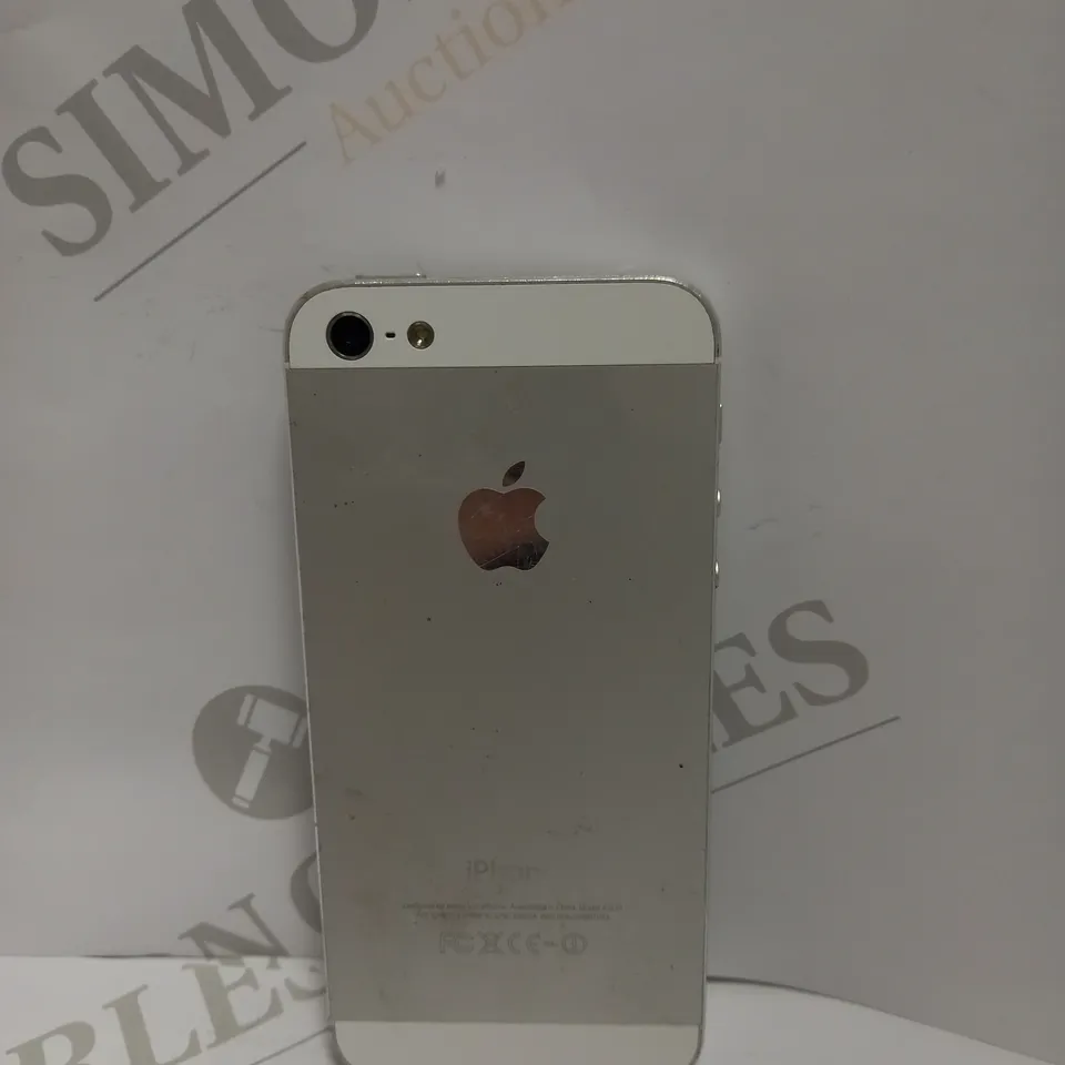 APPLE IPHONE 5 (A1429) SMARTPHONE 