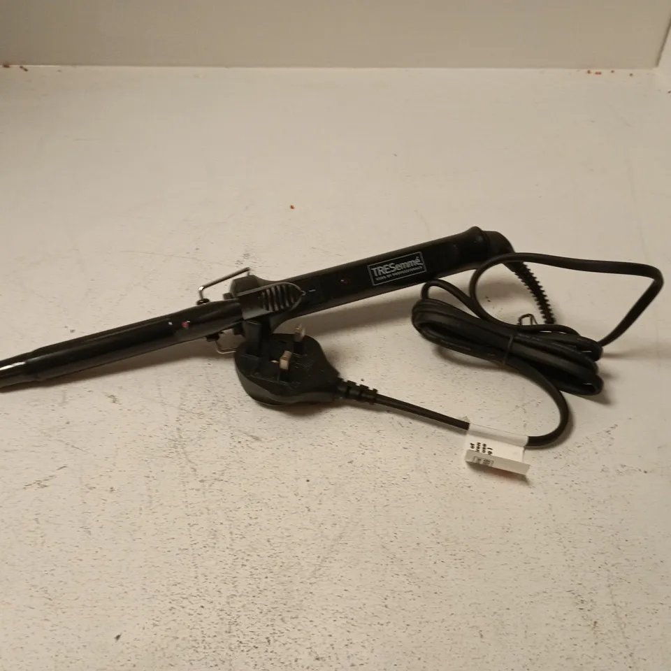 BOXED TRESEMME DEFINED CURLS TONG AND BRUSH