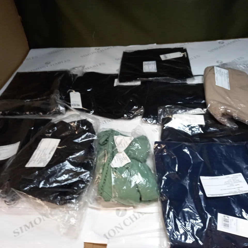 BAG OF APPROX 10 ASSORTED CLOTHING ITEMS TO INCLUDE - MAISON DE NIMES - EMELIA