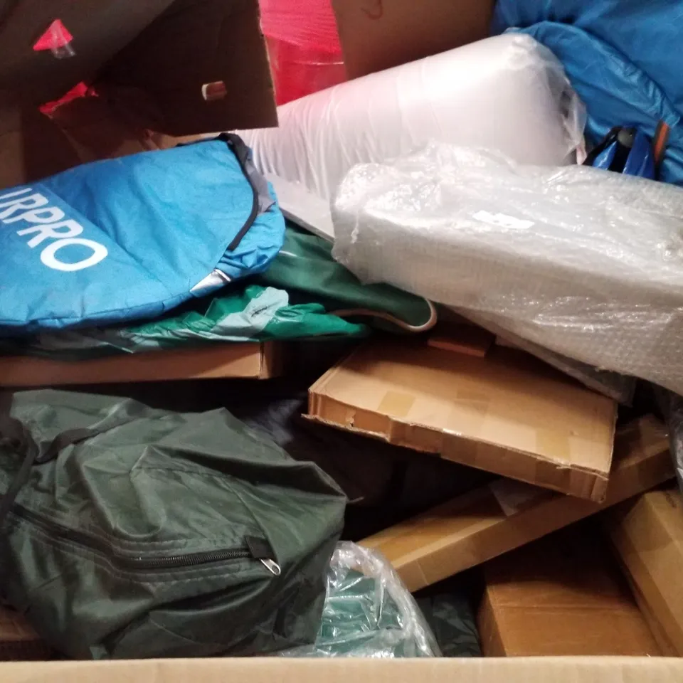 PALLET CONTAINING ASSORTED PRODUCTS INCLUDING POP UP TENT, 18" FLOOR FAN, DISH DRYING RACK, AIR FRYER & ADJUSTABLE CAMPING CHAIR 