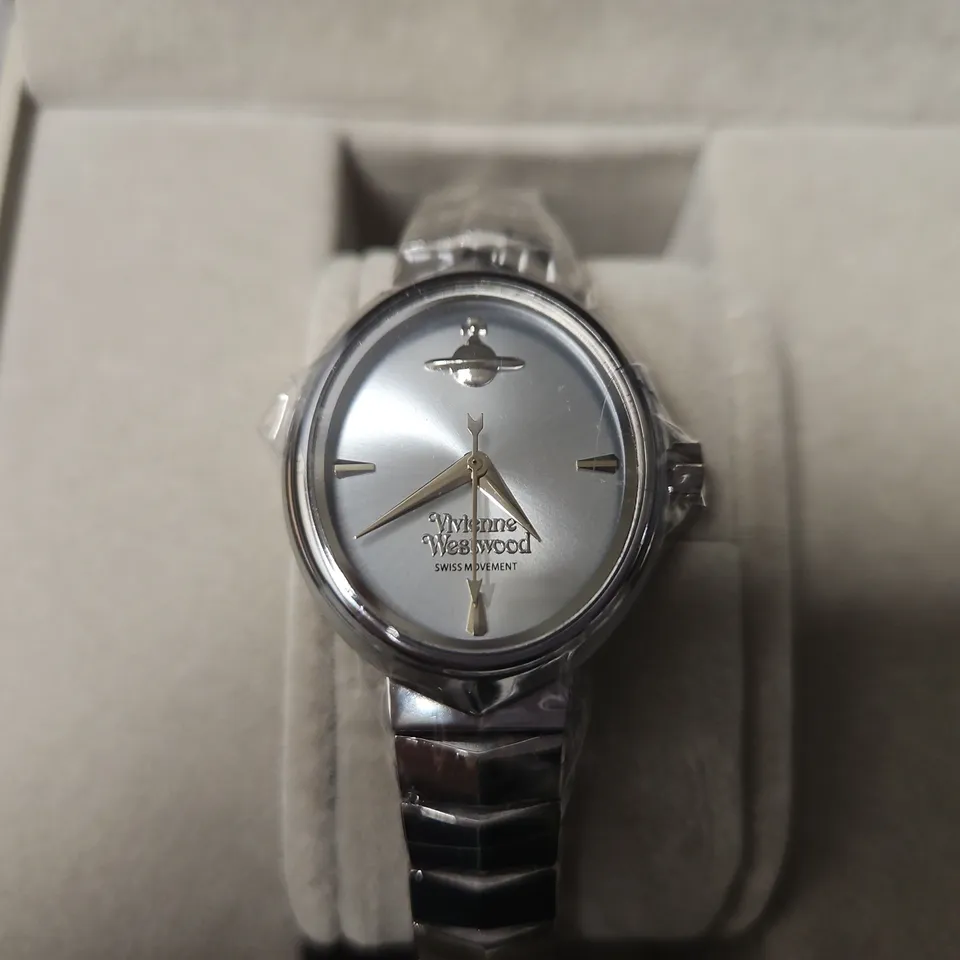 VIVIENNE WESTWOOD TIME MACHINE WRISTWATCH – STAINLESS STEEL BRACELET (BOXED)