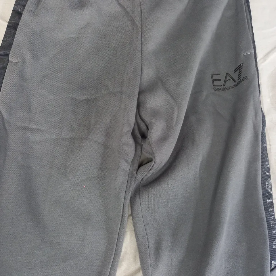 EMPORIO ARMANI EA7 JOGGERS IN GREY/BLACK SIZE MEDIUM
