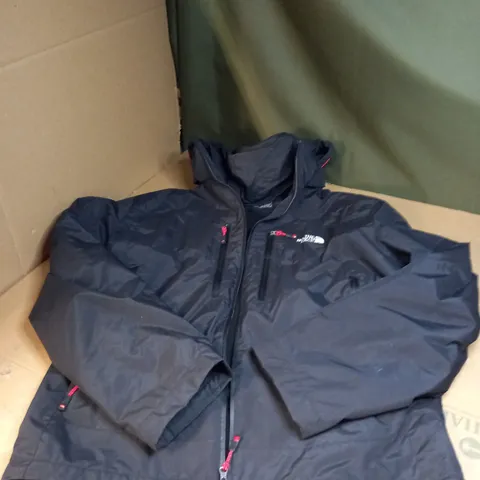THE NORTH FACE SUMMIT SERIES WATER JACKET SIZE XL