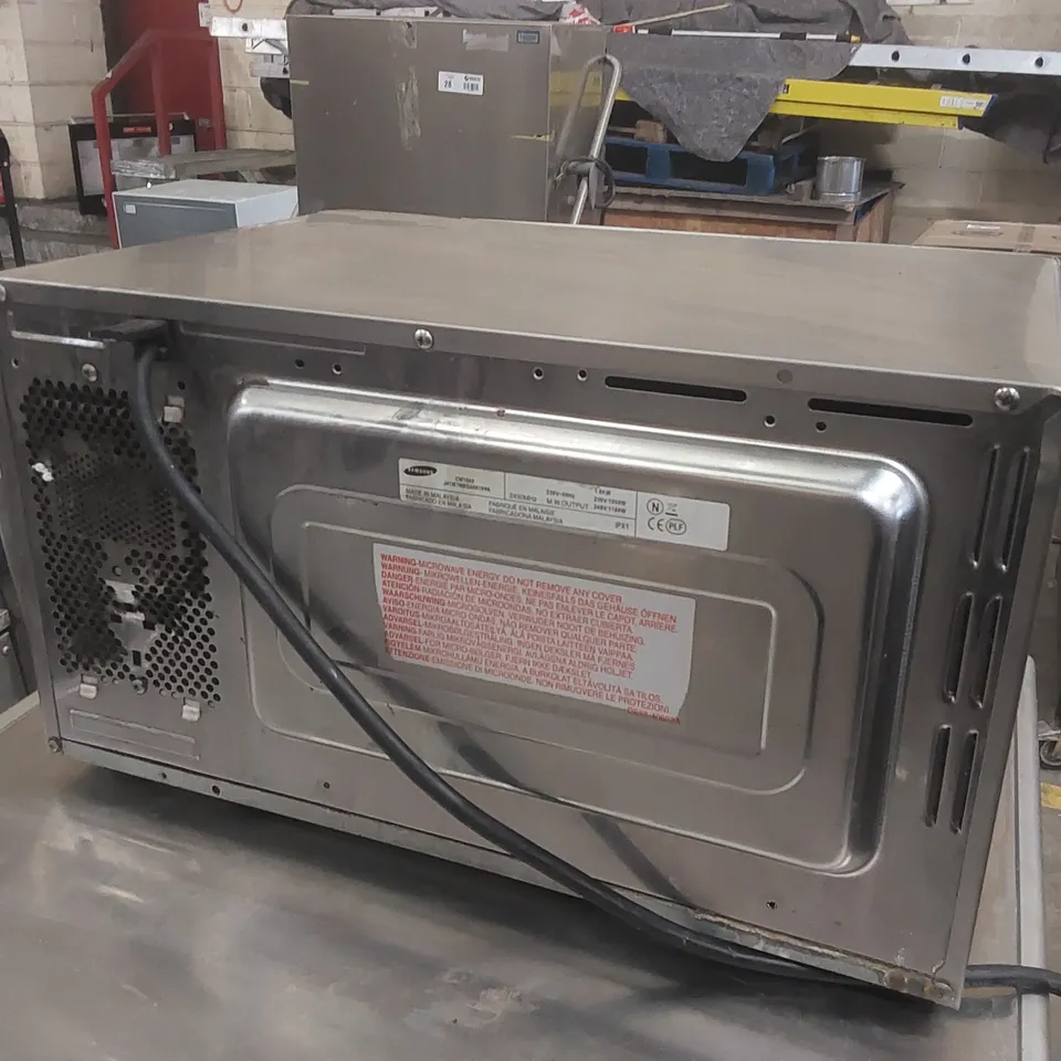 SAMSUNG COMMERCIAL 1100W MICROWAVE OVEN