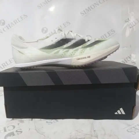 BOXED PAIR OF ADIDAS ADIZERO PRIME SP 2 SHOES IN WHITE/GREEN UK SIZE 6