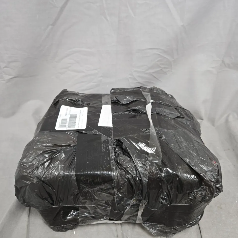 HOME STORIES SET OF 2 INDOOR / OUTDOOR LED EFFECT LANTERNS