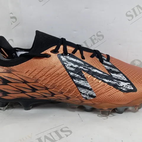 NEW BALANCE TEKELA METALLIC BRONZE FOOTBALL BOOTS - UK 11