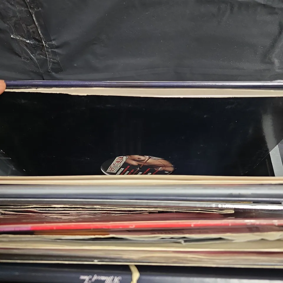 VINYL RECORD LOT – ASSORTED LPS & SINGLES, INCL. RZA BOBBY DIGITAL: DIGI SNACKS