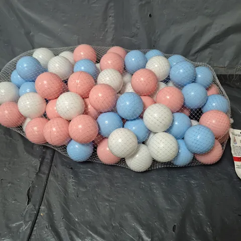 BAGGED PEARL TRI COLOUR BALLS - PINK/WHITE/BLUE 