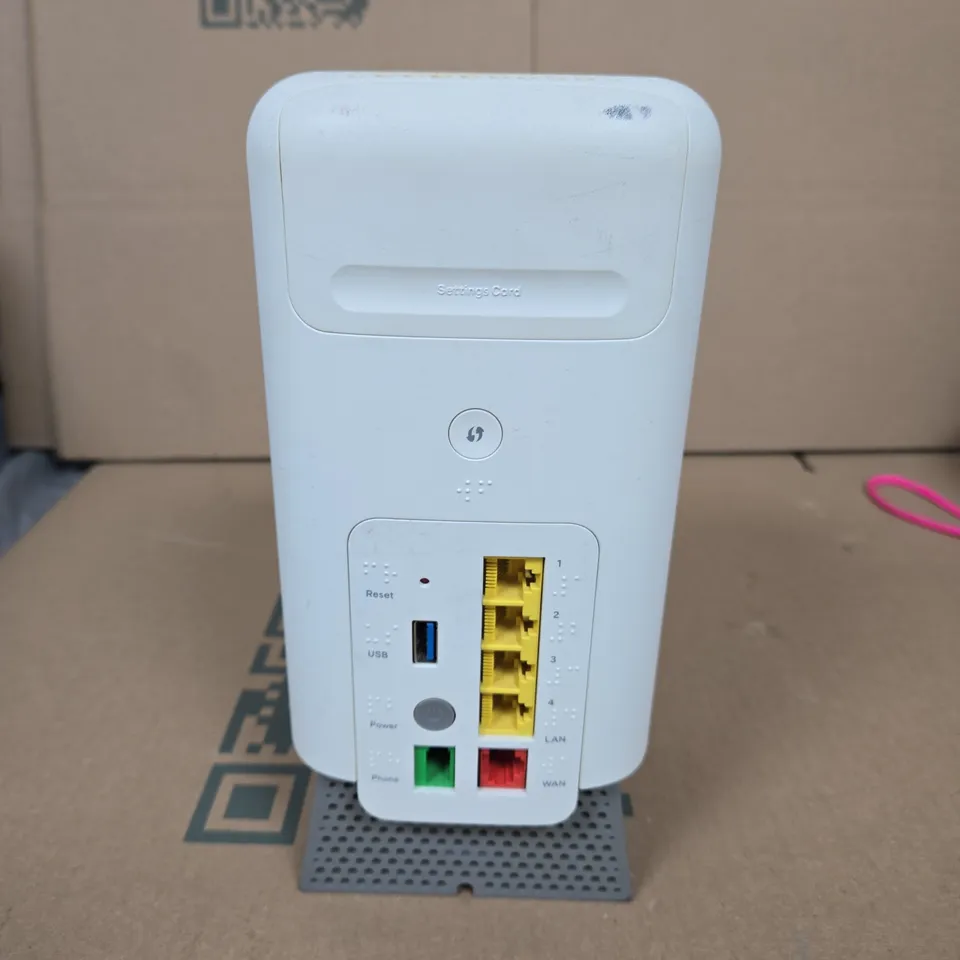 EE SMARTHUB