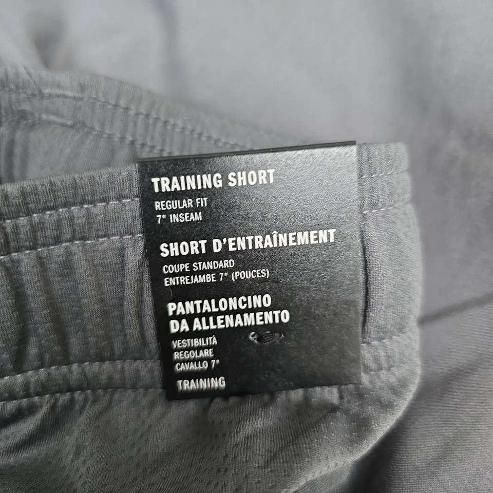 ADIDAS TRAINING SHORTS – MEN'S, GREY, REGULAR FIT, 7IN INSEAM