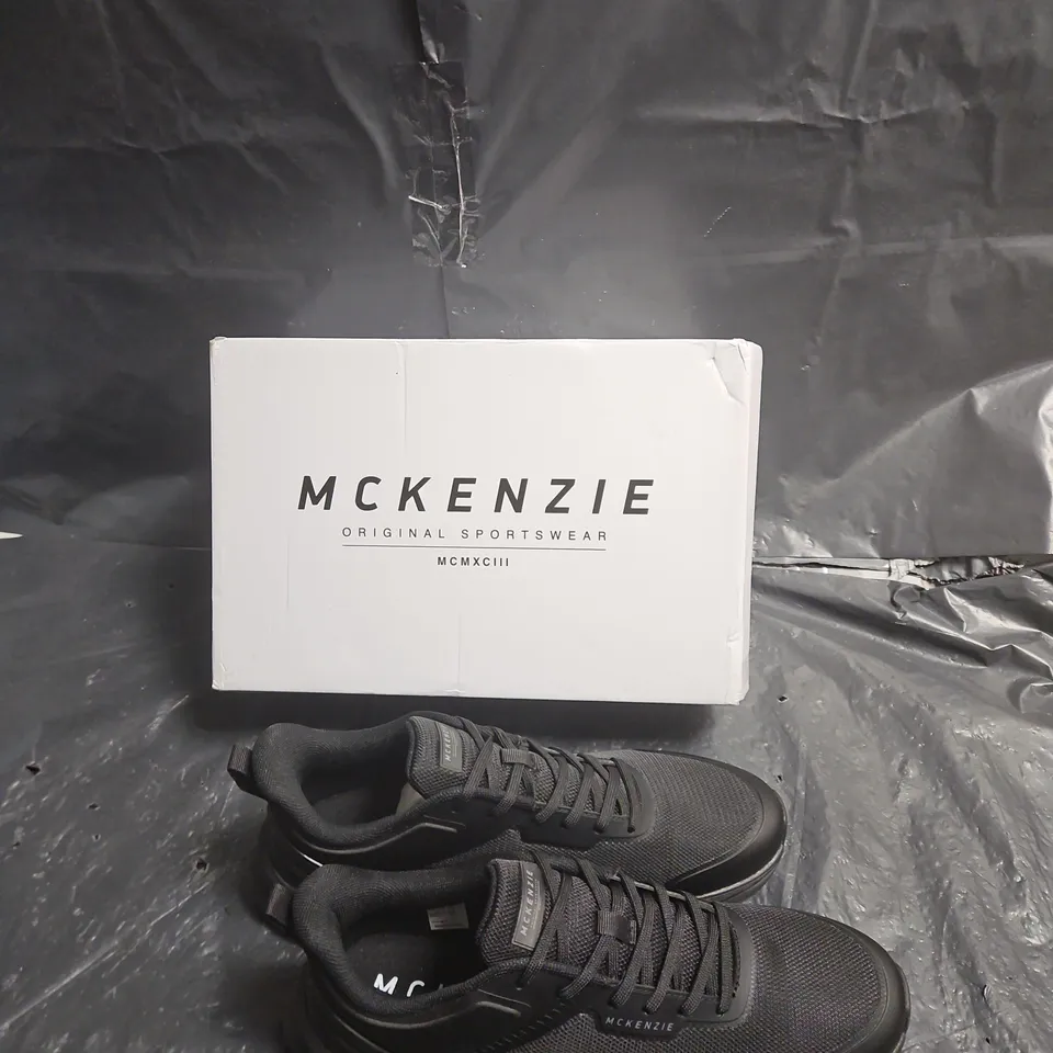 McKenzie Zenith Sneakers – Men's Black/Black, UK 9 (Boxed)