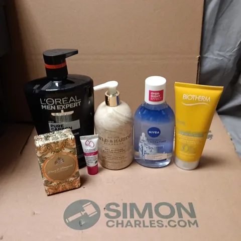 APPROXIMATEY 20 ASSORTED HEALTH AND BEAUTY PRODUCTS TO INCLUDE - L'OREAL MEN EXPERT PURE CARBON SHOWER GEL - NIVEA MICELLAR WATER AND BAYLIS & HARDING HAND WASH