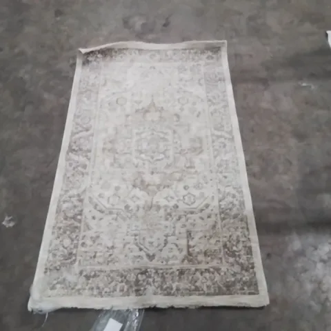 QUALITY DESIGNER AREA RUG - APPROXIMATELY 140X80CM