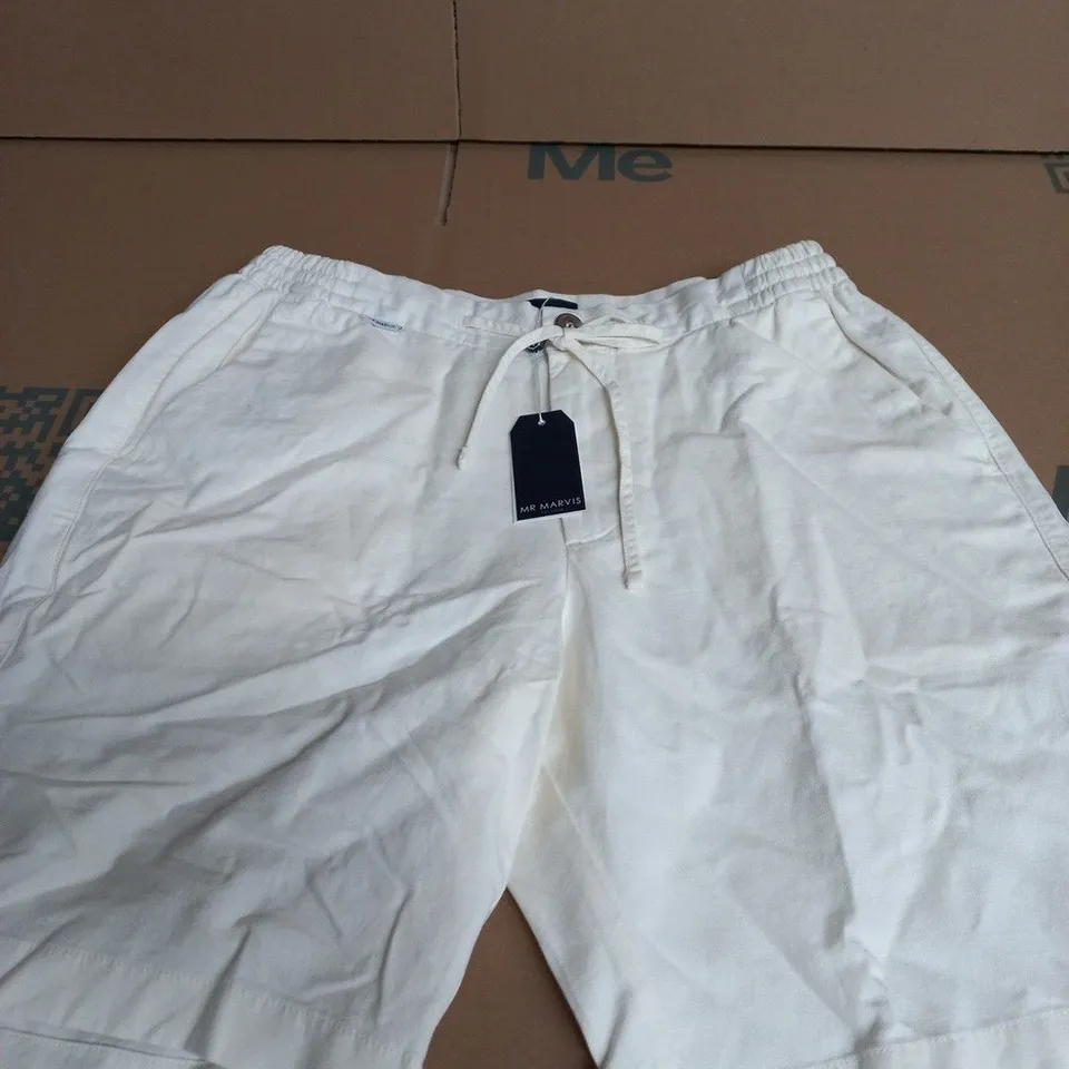 MR MARVIS THE SHORT LINEN SHORTS – COCONUT, SIZE M