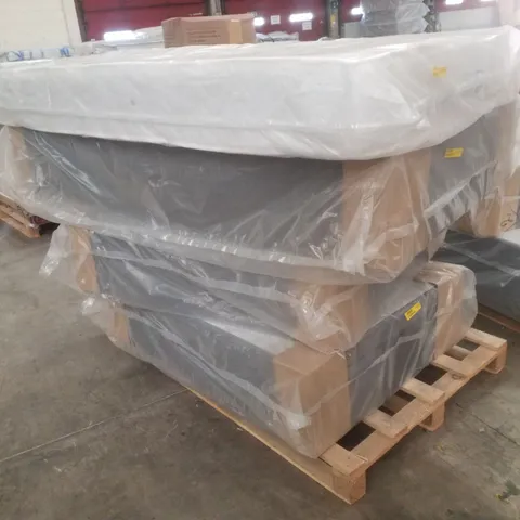 PALLET CONTAINING ASSORTED DIVEN BED PARTS