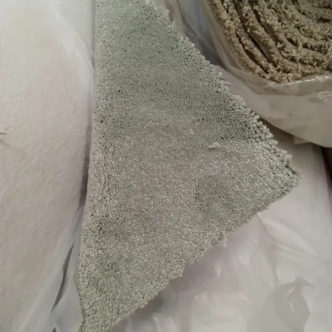 ROLL OF QUALITY GRACE PANACHE CARPET // APPROX SIZE: 4 x 8m