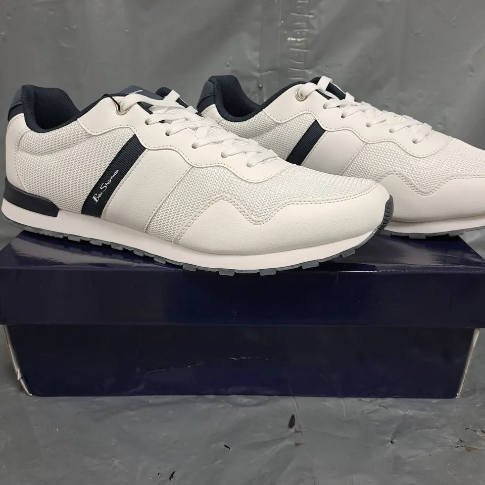 BOXED PAIR OF BEN SHERMAN SHOES IN WHITE SIZE UK 10