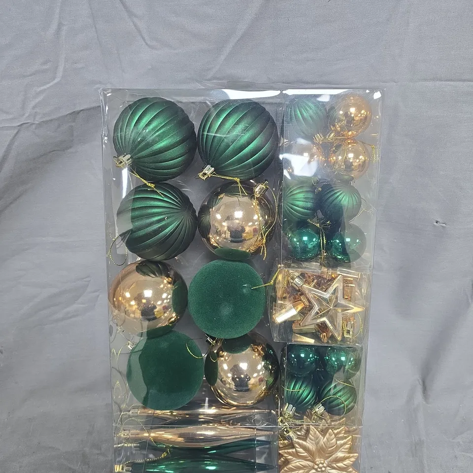 PACK OF 50 EVERGREEN BUMPER CHRISTMAS TREE DECORATION SET