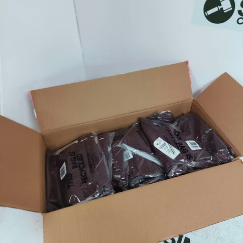 BOX OF APPROXIMATELY 15 ASSORTED CLOTHING ITEMS TO INCLUDE: KNIT MINI SHORTS XL