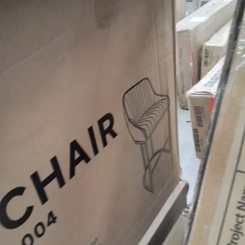 BOXED SET OF 2 UPHOLSTERED BAR STOOLS WHITE