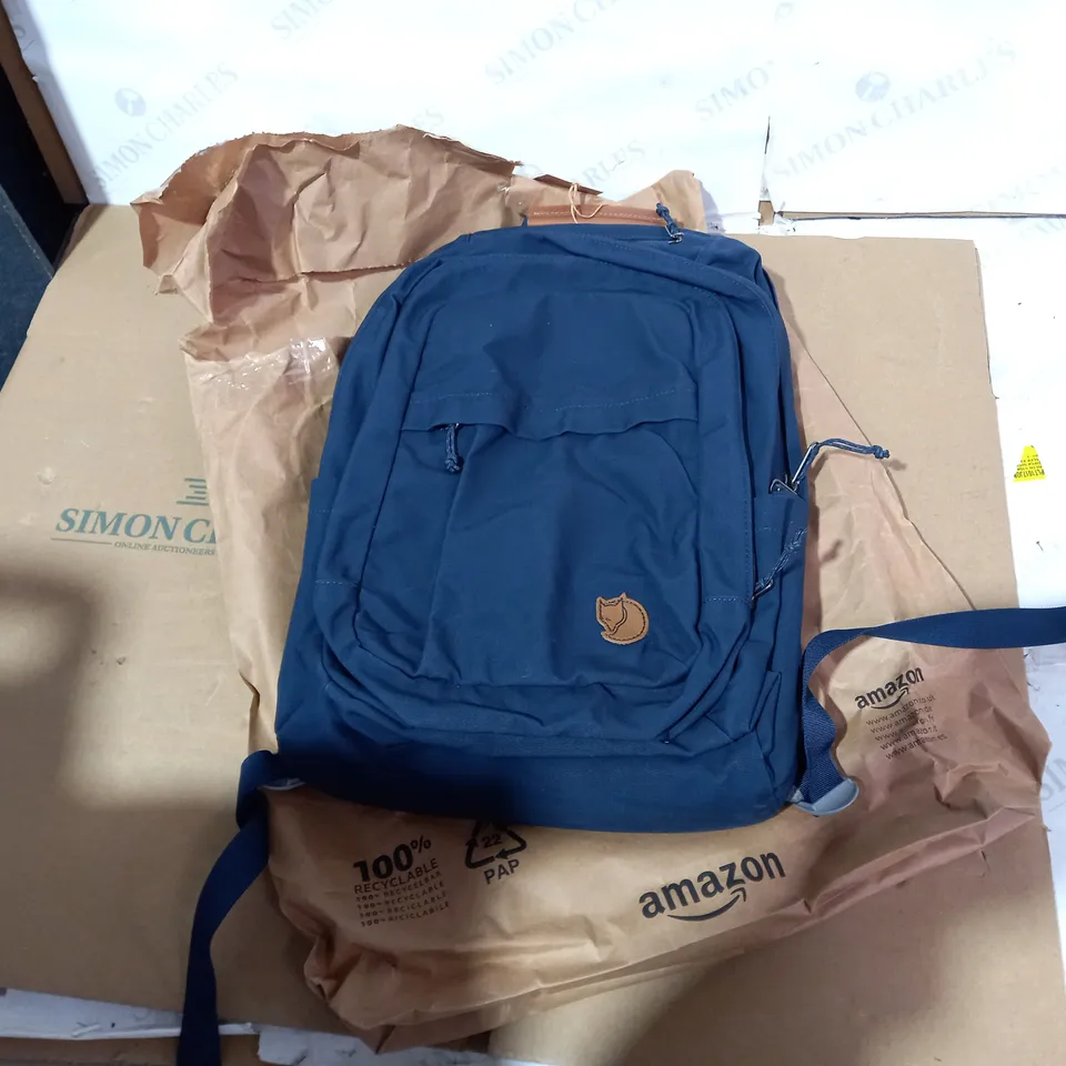 FJALLRAVEN NAVY BACKPACK
