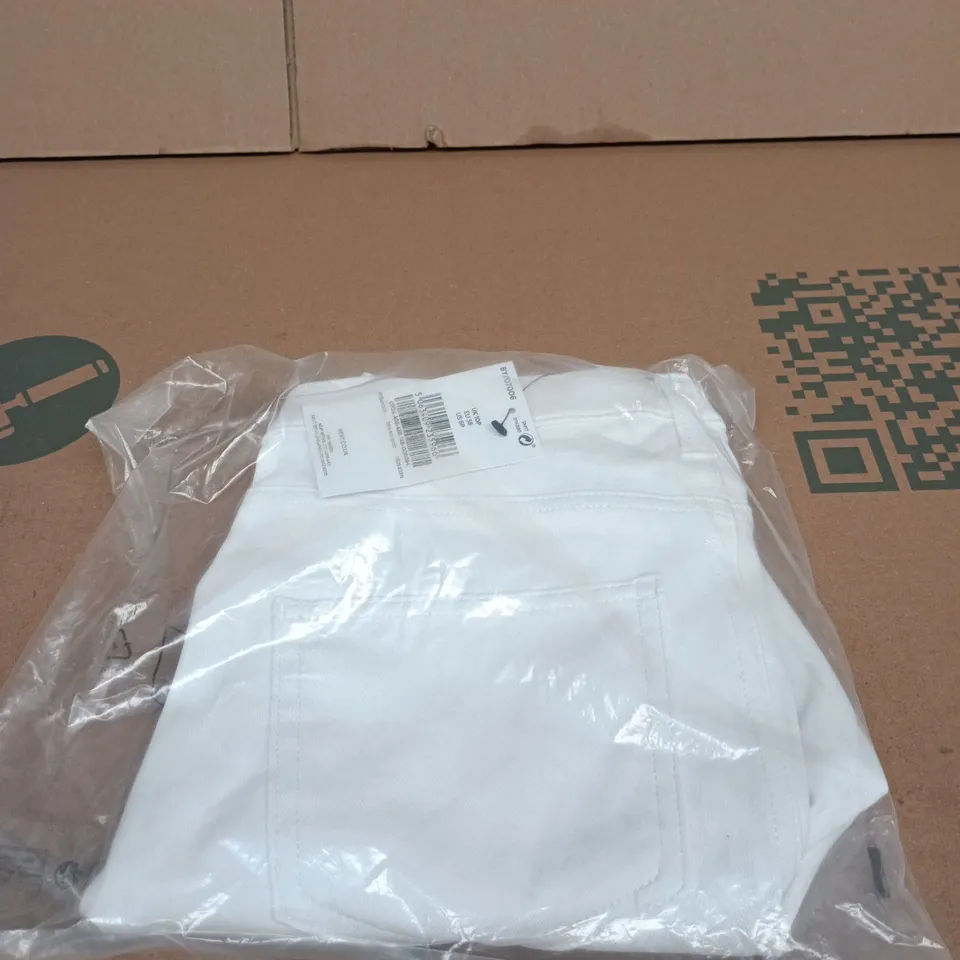 NEXT WHITE JEANS UK 10P TAGGED BAGGED