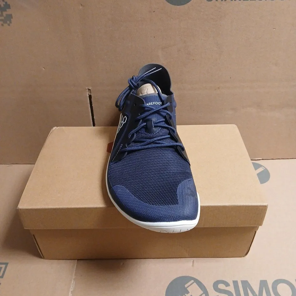 BOXED PAIR OF VIVOBAREFOOT PRIMUS LITE 3.5 MENS MIDNIGHT RUNNING SHOES – NAVY - 9