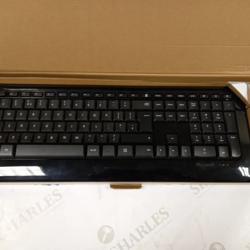 MICROSOFT WIRELESS DESKTOP 850 KEYBOARD & MOUSE SET