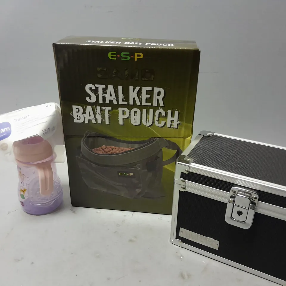 APROXIMATELY 15 ASSORTED HOUSEHOLD ITEMS TO INCLUDE ESP STALKER BAIT POUCH, VAULTZ STORAGE BOX, MAM TRAINER+ CUP, ETC