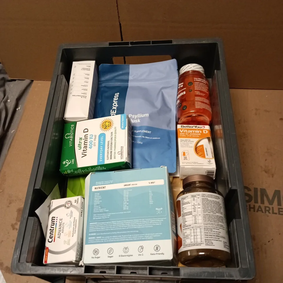 TOTE OF APPROXIMATELY 15 ASSORTED VITAMINS AND DIETARY SUPPLEMENTS TO INCLUDE: BETTERVITS SOUND ASLEEP GUMMIES 