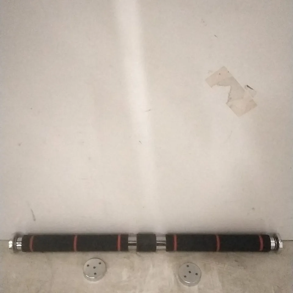 BOXED FRIESPAC PULL UP BAR