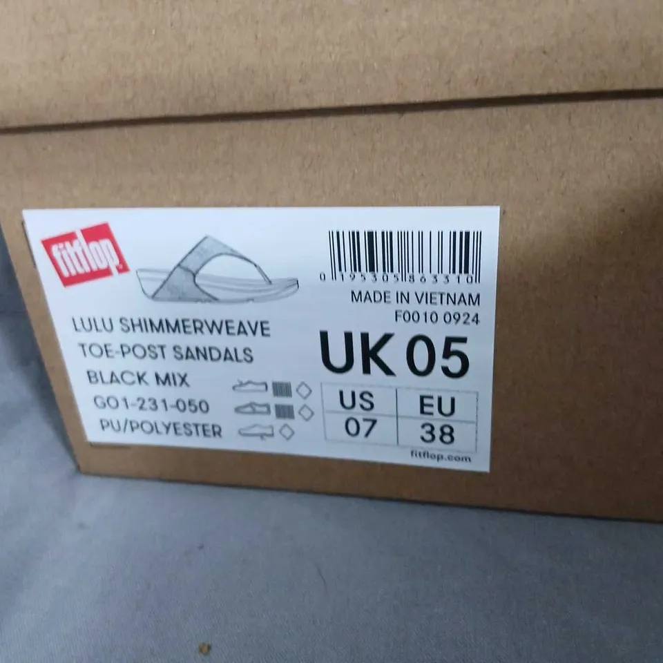 FITFLOP LULU SHIMMERWEAVE TOE-POST SANDALS – BLACK MIX, WOMEN'S UK05 (US07, EU38)