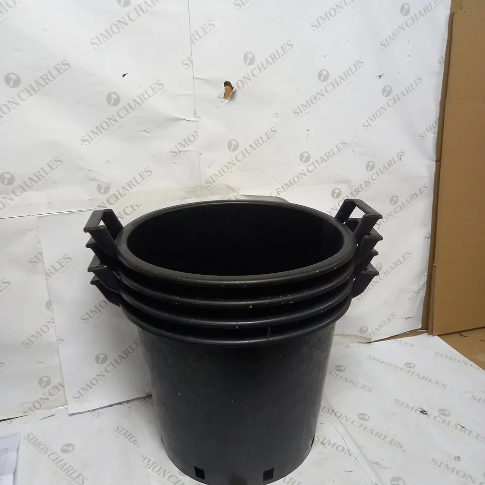BOXED GRADE 1 SET OF 3 BLACK PLANTER TUBS RRP £20