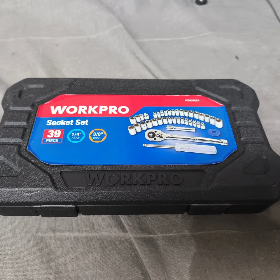 WORKPRO 39-PIECE SOCKET SET – 1/4IN & 3/8IN DRIVE