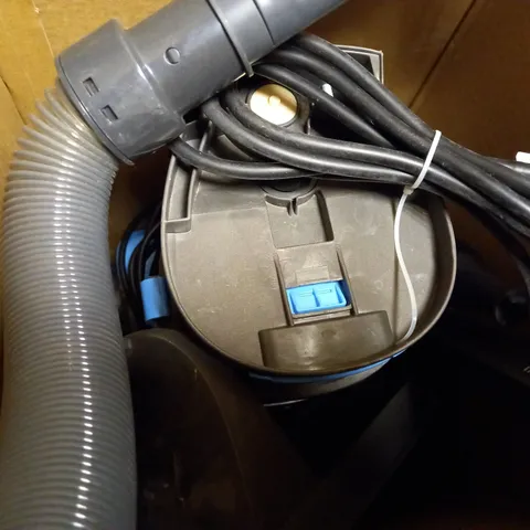 VAX DUAL POWER PET ADVANCE CARPET CLEANER
