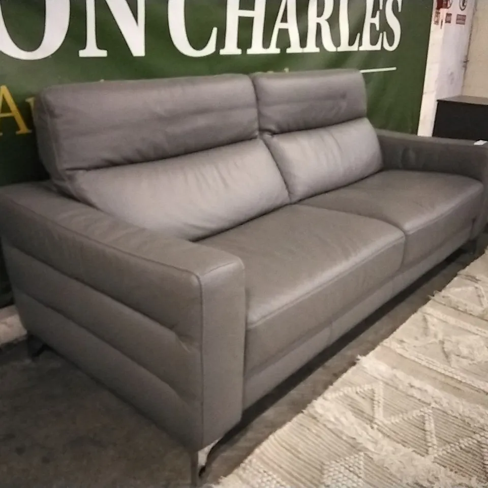 BRAND NEW NATUZZI STIMA GREY ITALIAN LEATHER THREE SEATER SOFA  RRP £3300