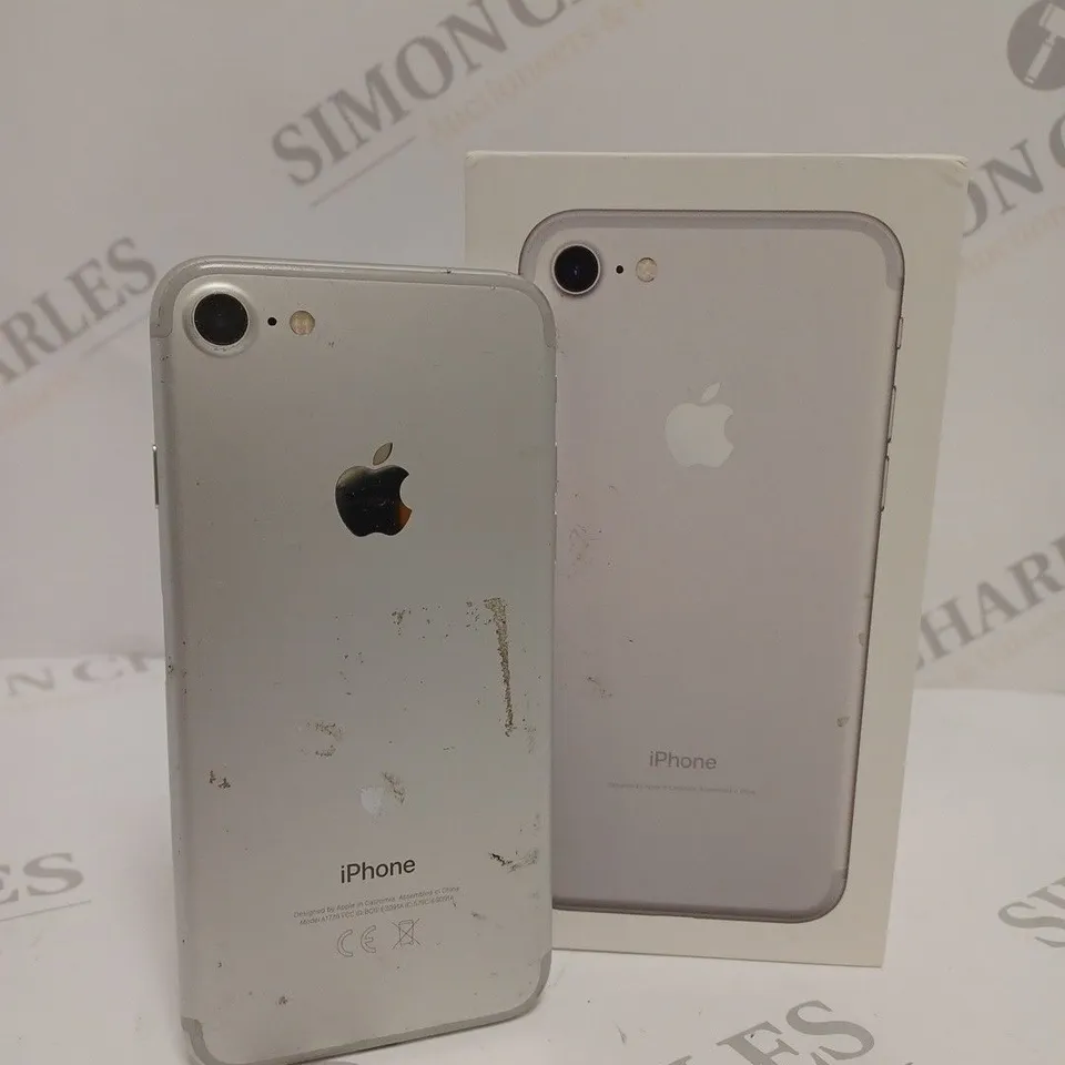 APPLE IPHONE 7 (A1778) SMARTPHONE