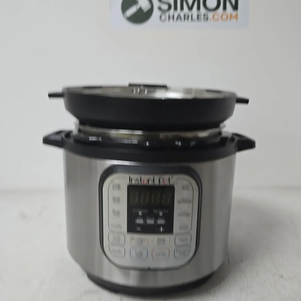 INSTANT POT ELECTRIC PRESSURE COOKER