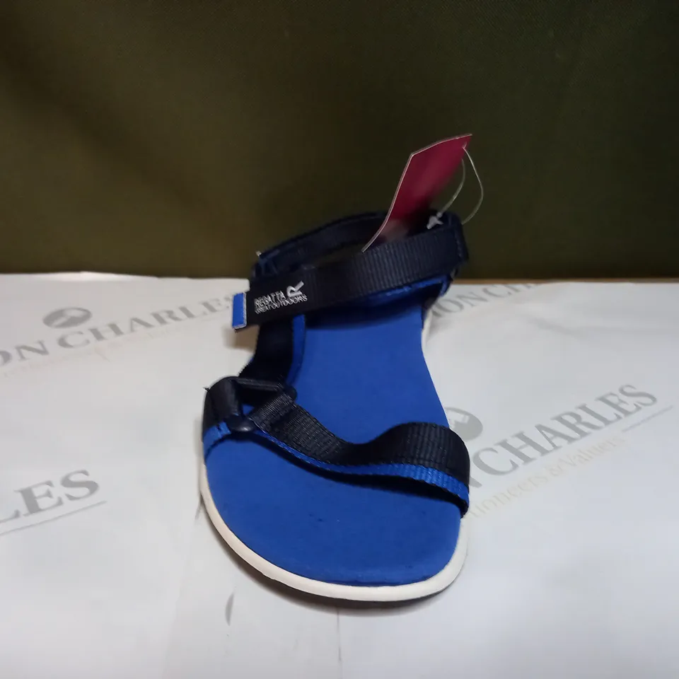 REGATTA LADY SANTA SOL SANDAL -SIZE 4