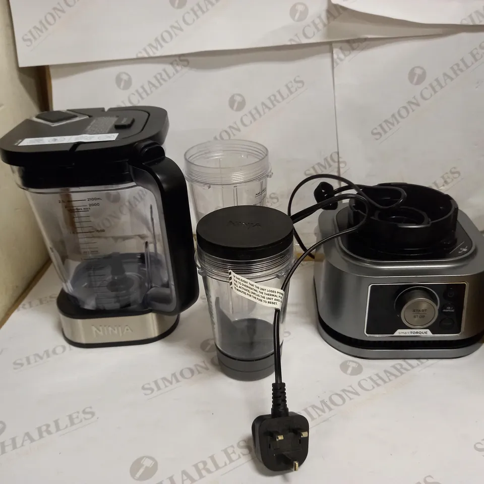 NINJA FOODI NUTRI BLENDER 